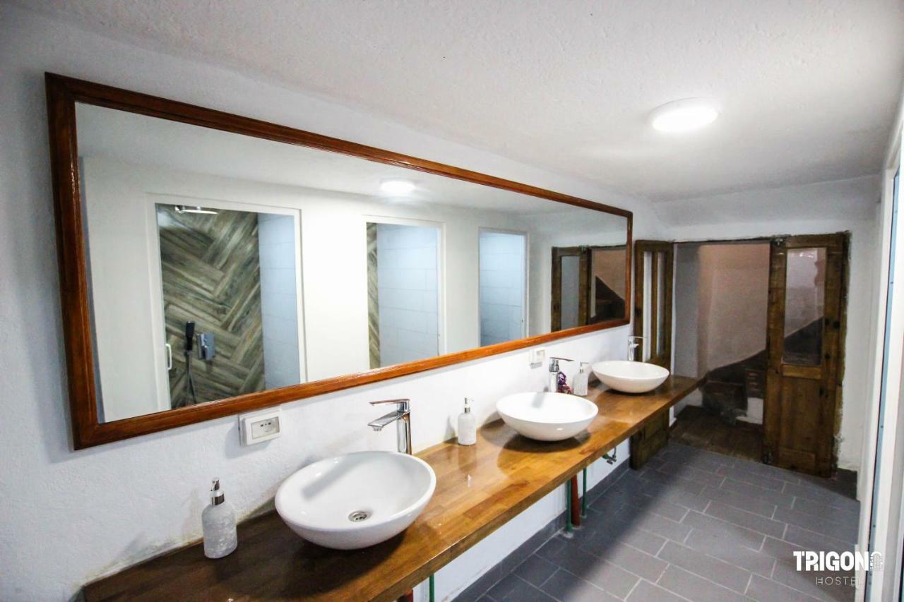 Trigona Hostel Αργυρόκαστρο Εξωτερικό φωτογραφία