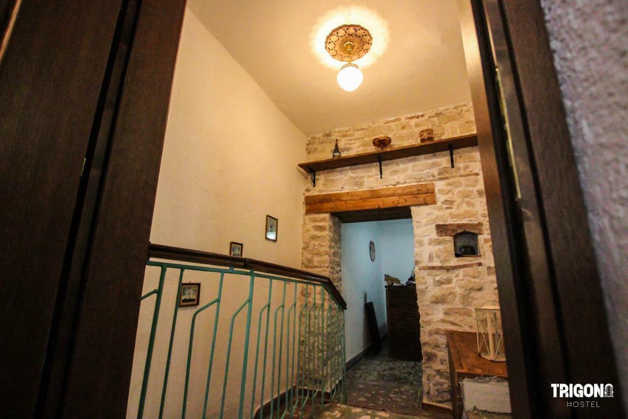 Trigona Hostel Αργυρόκαστρο Εξωτερικό φωτογραφία